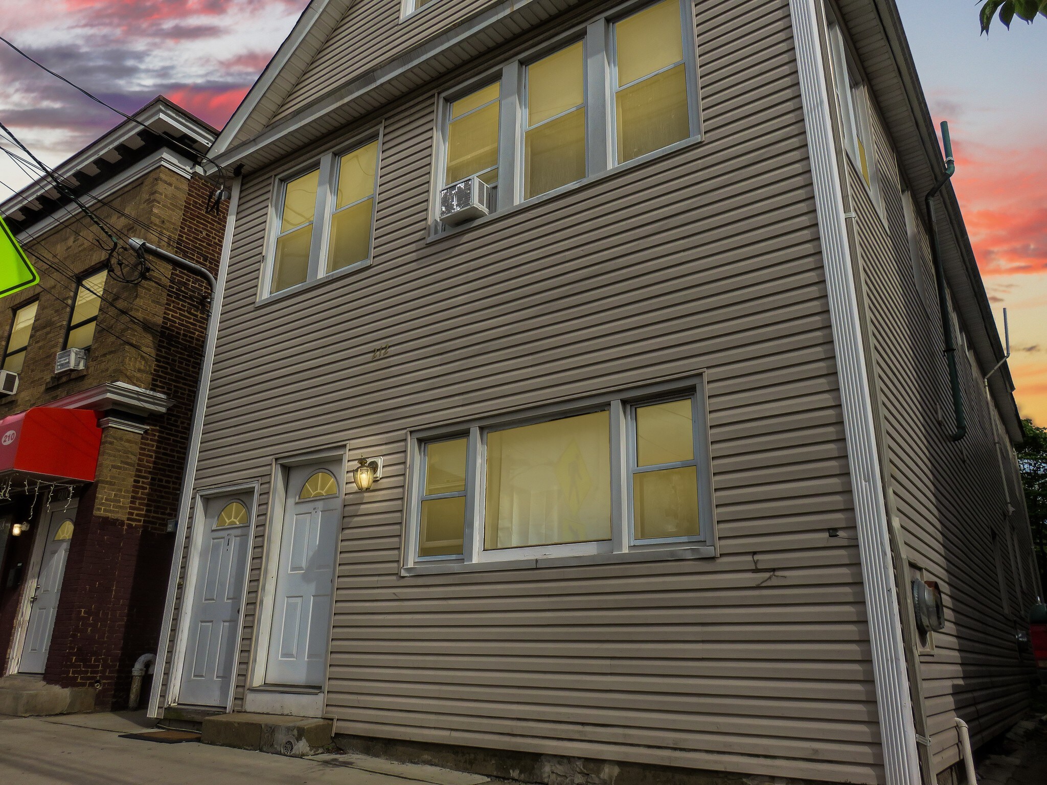 212-212.5 Hamilton St, New Brunswick, NJ for sale Building Photo- Image 1 of 1