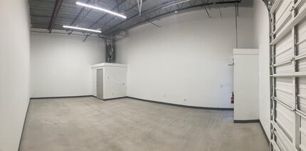 10018-10058 Spanish Isles Blvd, Boca Raton, FL for lease Interior Photo- Image 2 of 4