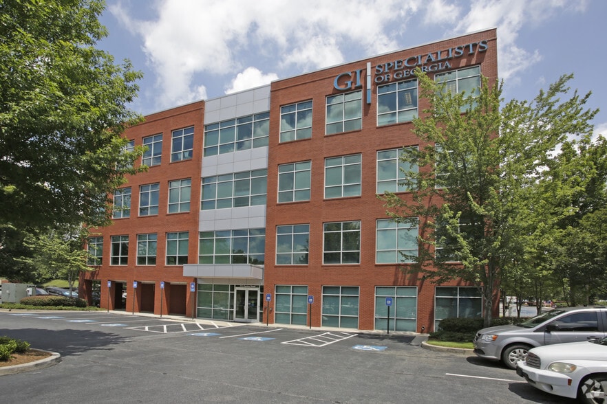 711 Canton Rd NE, Marietta, GA for lease - Building Photo - Image 2 of 5
