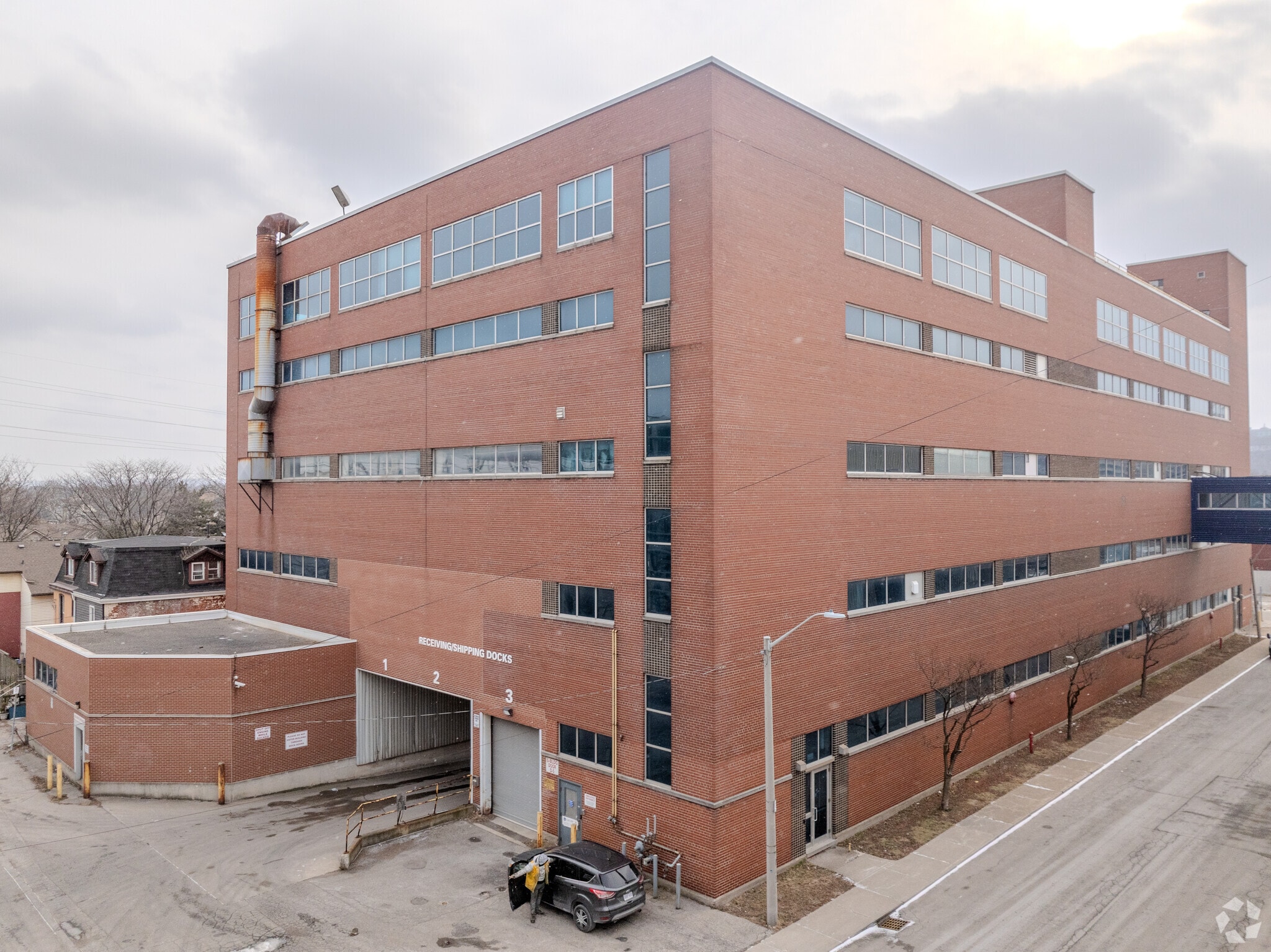 30 Milton Ave, Hamilton, ON for sale Primary Photo- Image 1 of 1