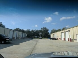CROSSROADS BUSINESS PARK - Warehouse