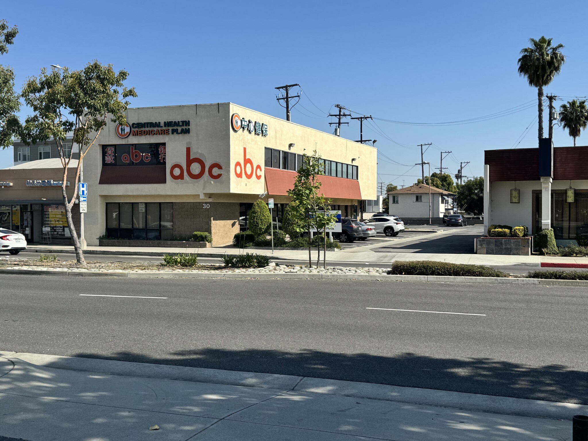 30 W Valley Blvd, Alhambra, CA for lease Building Photo- Image 1 of 16