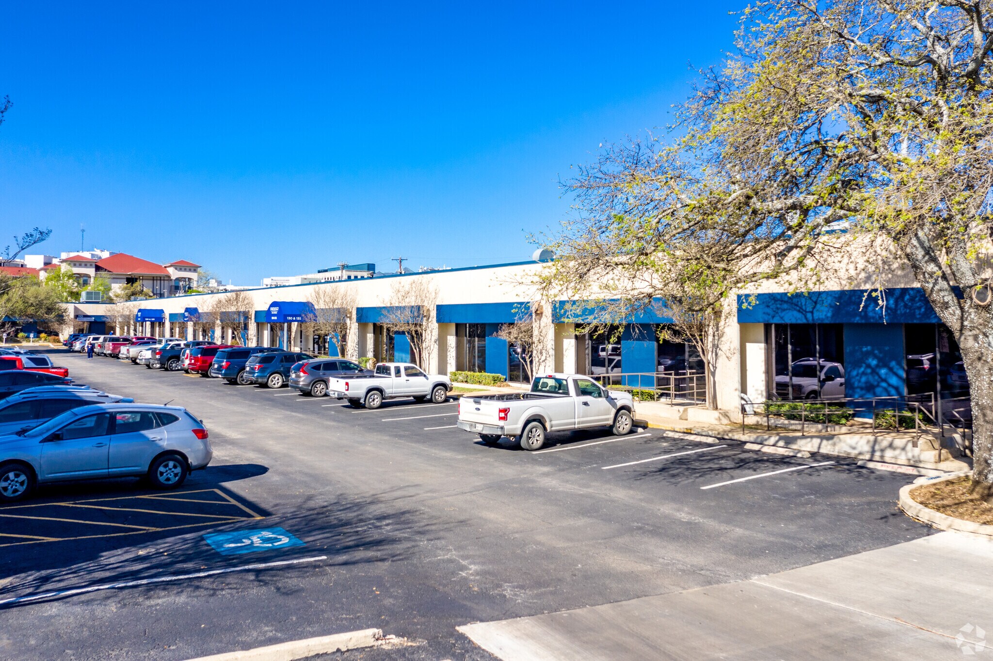 7909 Fredericksburg Rd, San Antonio, TX for sale Primary Photo- Image 1 of 1