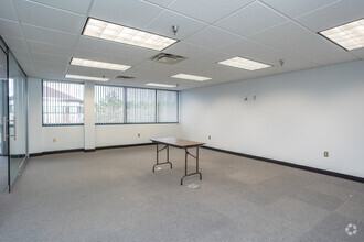 6200 Brooktree Rd, Wexford, PA for lease Interior Photo- Image 2 of 7