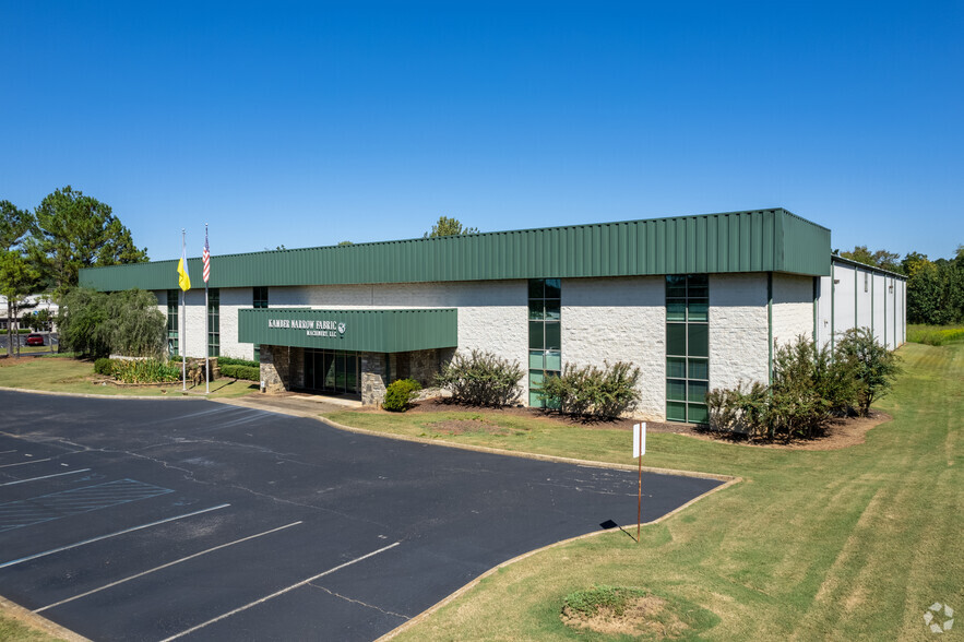 3978 Valley East Industrial Dr, Birmingham, AL for lease - Building Photo - Image 1 of 7