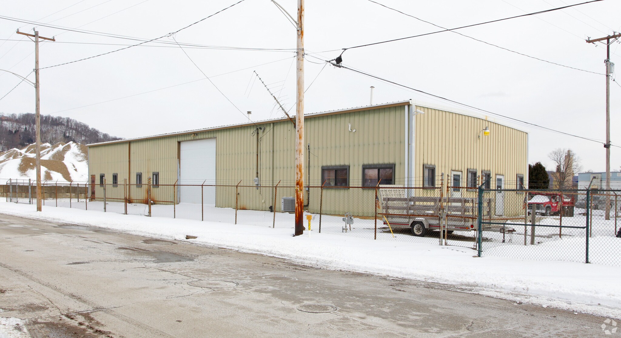 99 Watt St, Coraopolis, PA for sale Primary Photo- Image 1 of 1