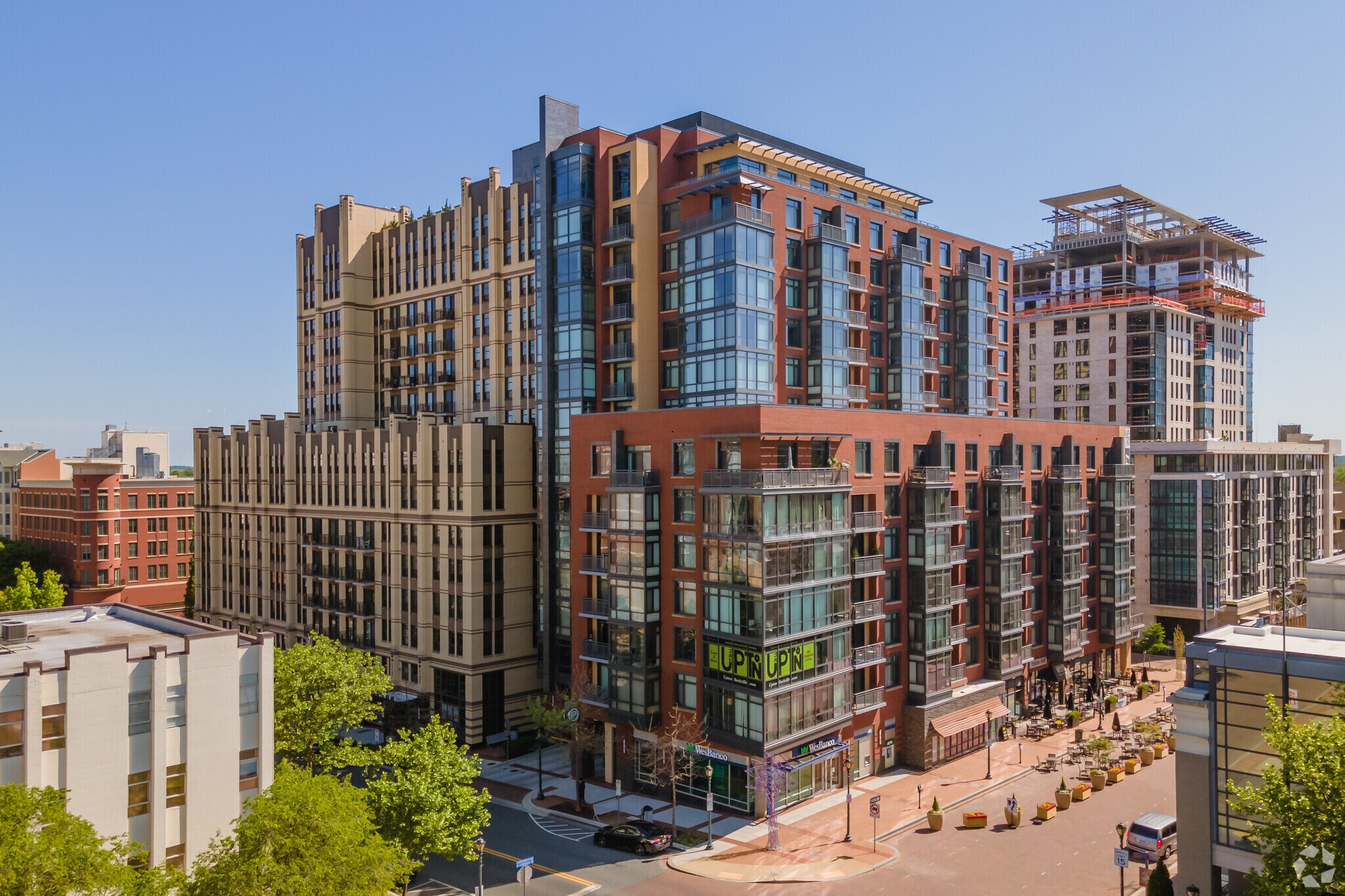 44 Maryland Ave, Rockville, MD for lease Primary Photo- Image 1 of 52