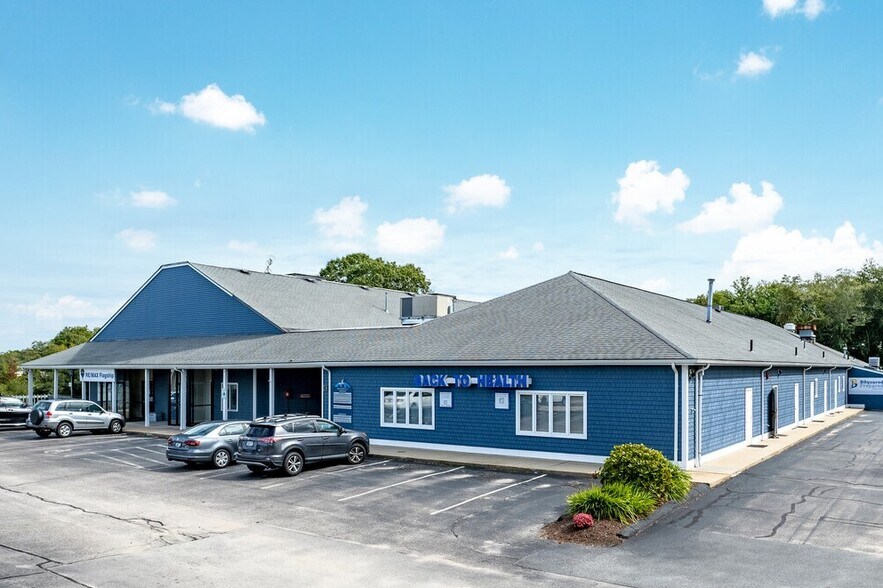 140 Point Judith Rd, Narragansett, RI 02882