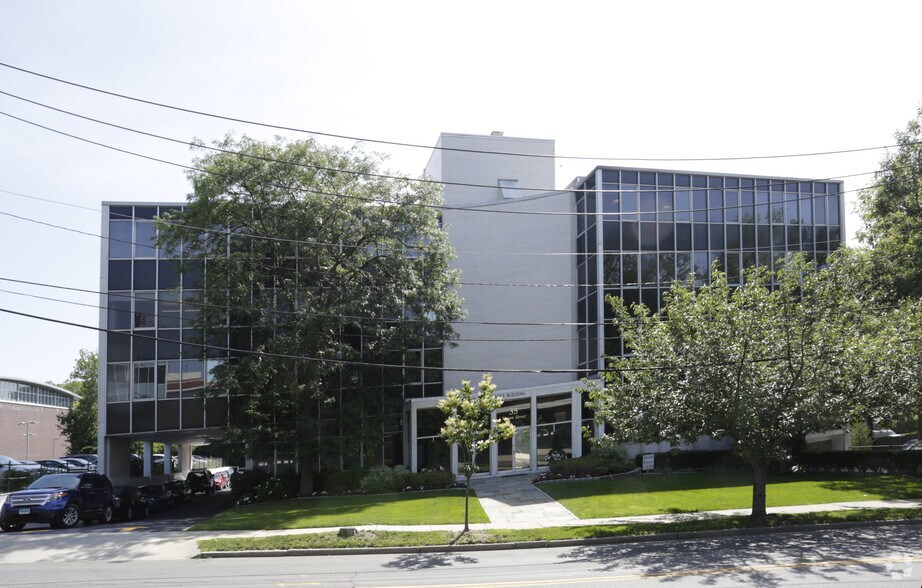 35 Mason St, Greenwich, CT for sale - Primary Photo - Image 1 of 1