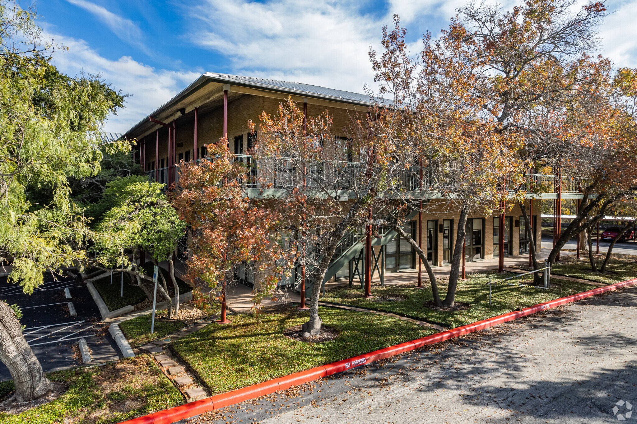 3330 Oakwell Ct, San Antonio, TX for sale Primary Photo- Image 1 of 1