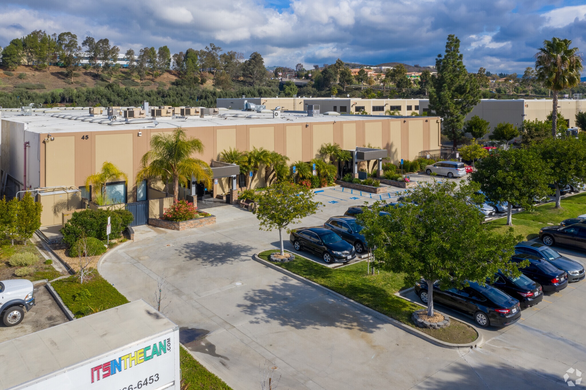 45 W Easy St, Simi Valley, CA for lease Building Photo- Image 1 of 22