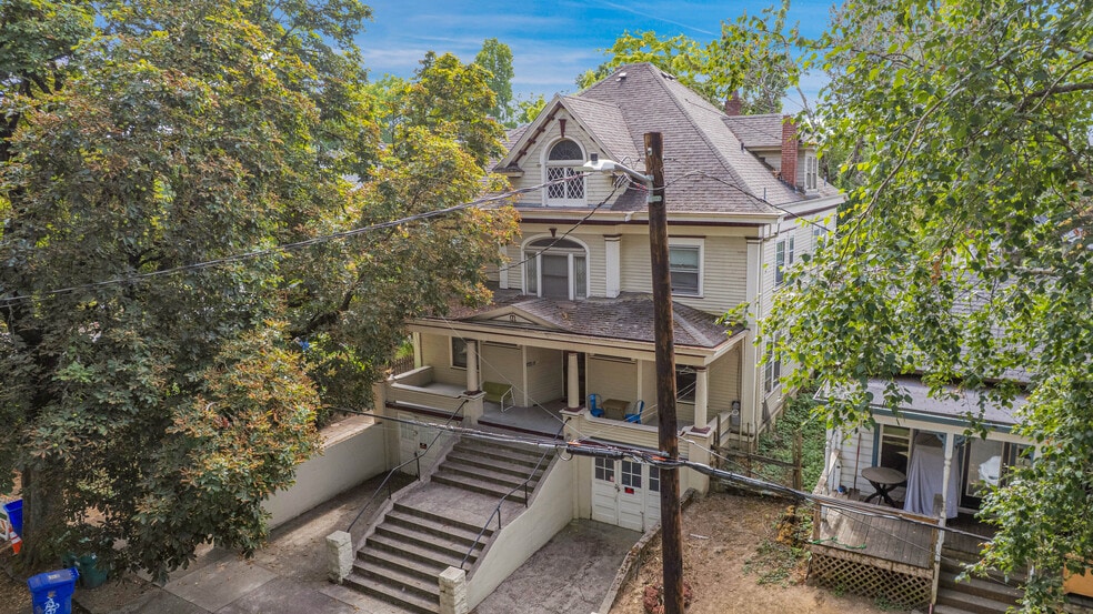 1626 SE Alder St, Portland, OR for sale - Building Photo - Image 3 of 29