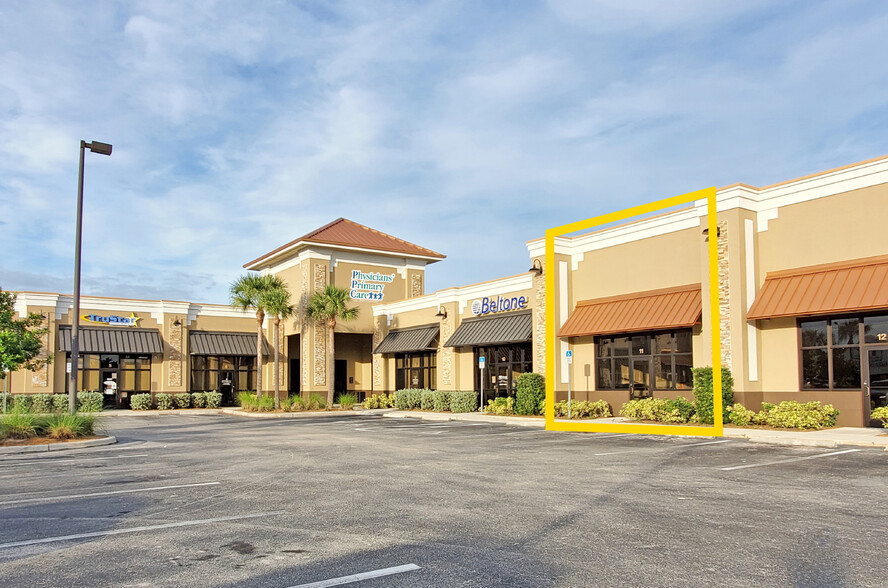 13195 Metro Pky, Fort Myers, FL for lease - Building Photo - Image 1 of 15