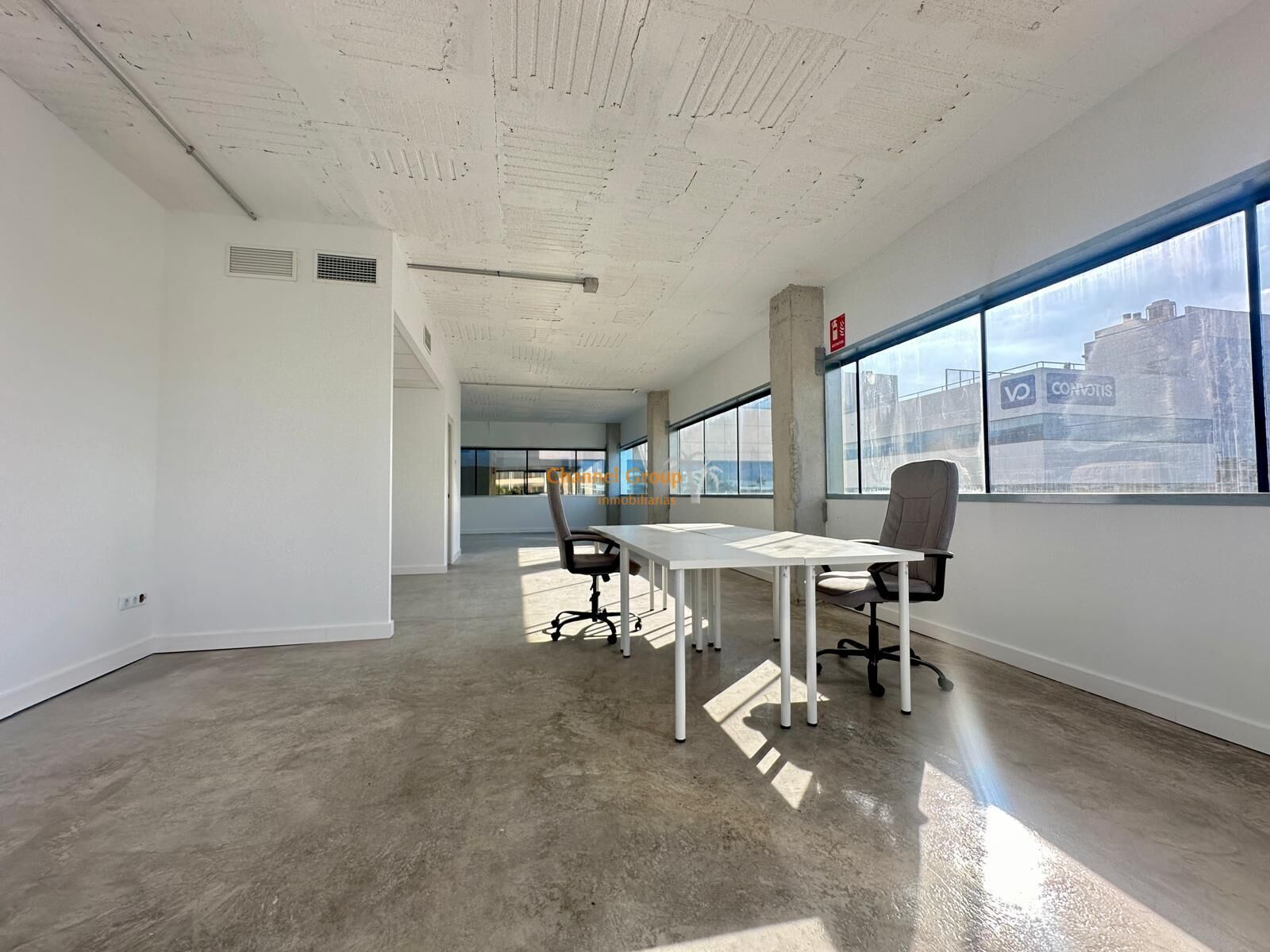 Office in Elche, Alicante for lease Building Photo- Image 1 of 5