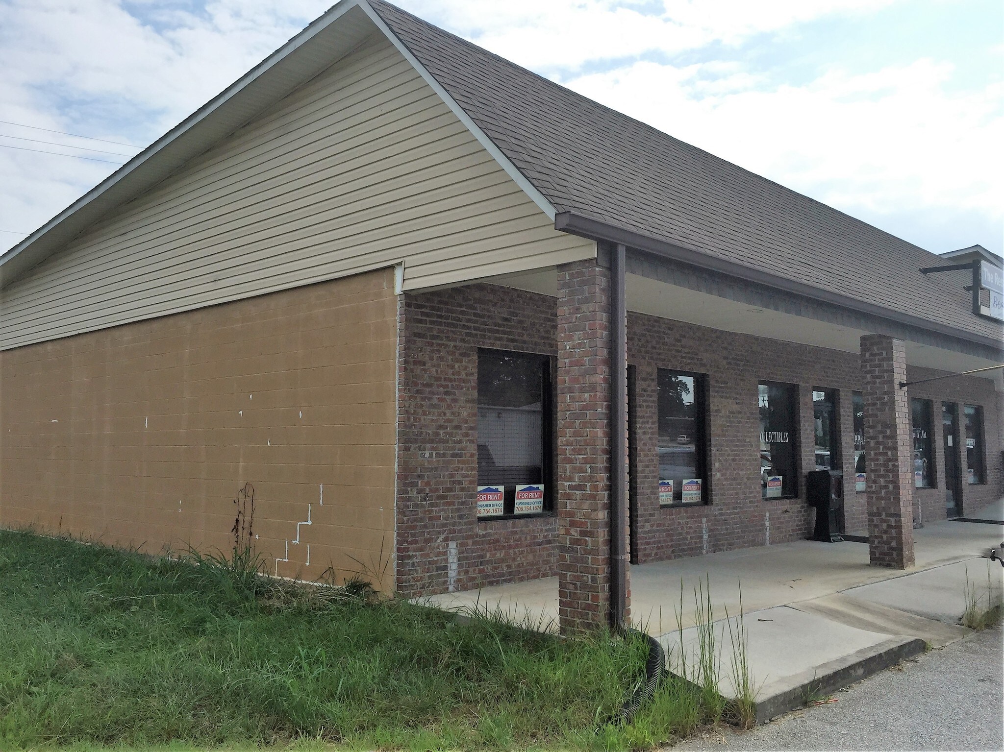 110-124 Clarkesville Sta, Clarkesville, GA for sale Building Photo- Image 1 of 1