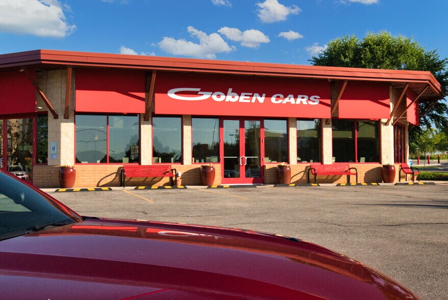 2501 East Springs Dr, Madison, WI for sale - Building Photo - Image 3 of 23