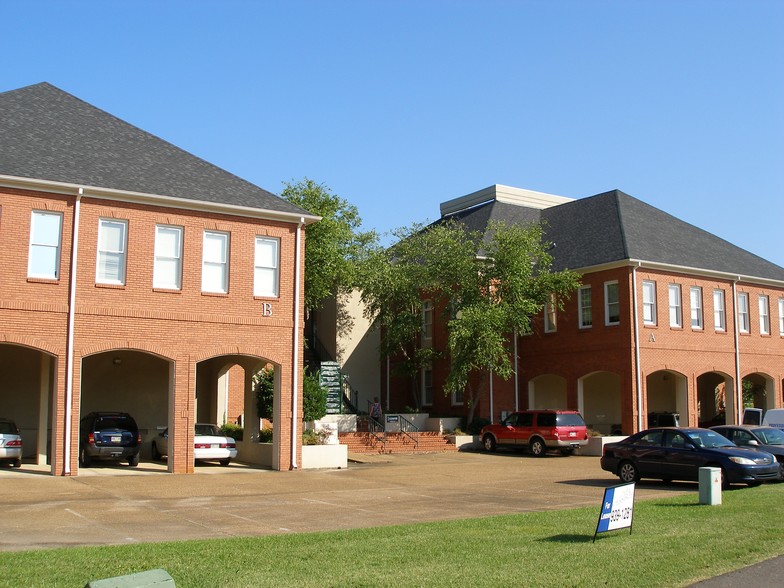 3900 Lakeland Dr, Flowood, MS for lease - Building Photo - Image 3 of 5