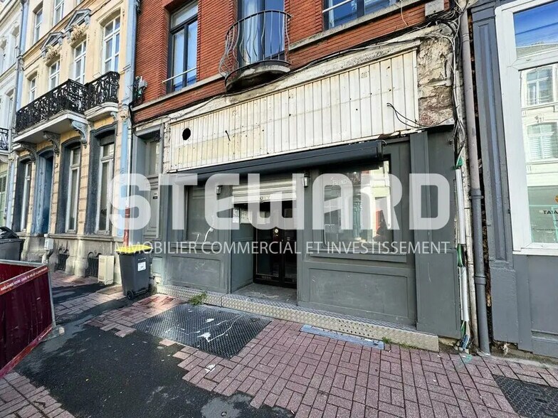 Retail in Lille for sale - Building Photo - Image 1 of 8