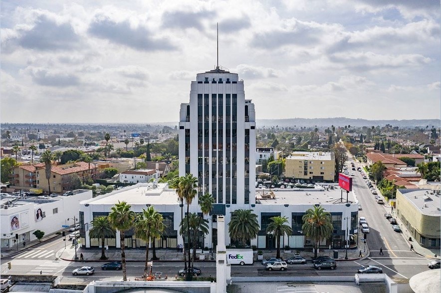 5400-5420 Wilshire Blvd, Los Angeles, CA for lease - Building Photo - Image 2 of 45