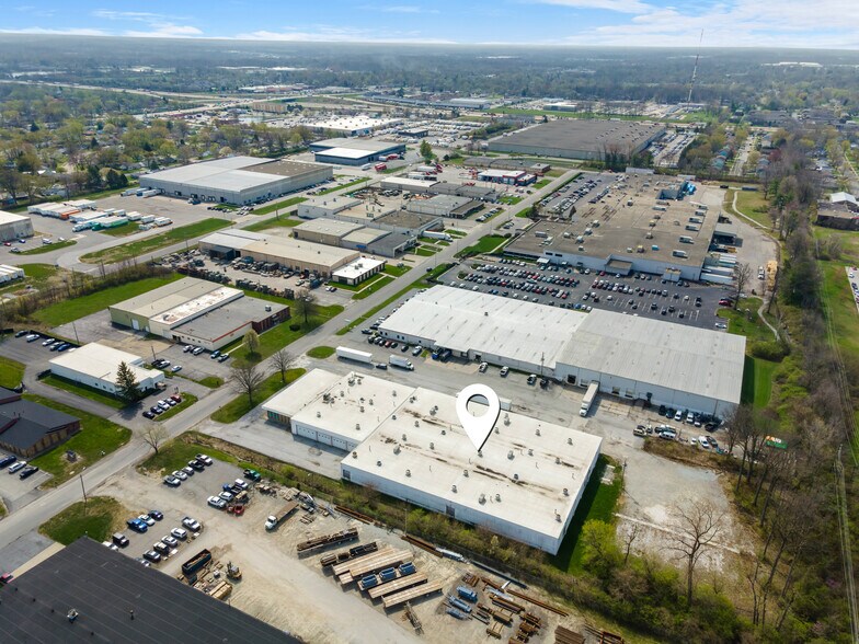 2828 Tobey Dr, Indianapolis, IN for lease - Primary Photo - Image 1 of 16