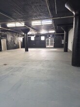 2066 W Hunting Park Ave, Philadelphia, PA for lease Interior Photo- Image 1 of 2