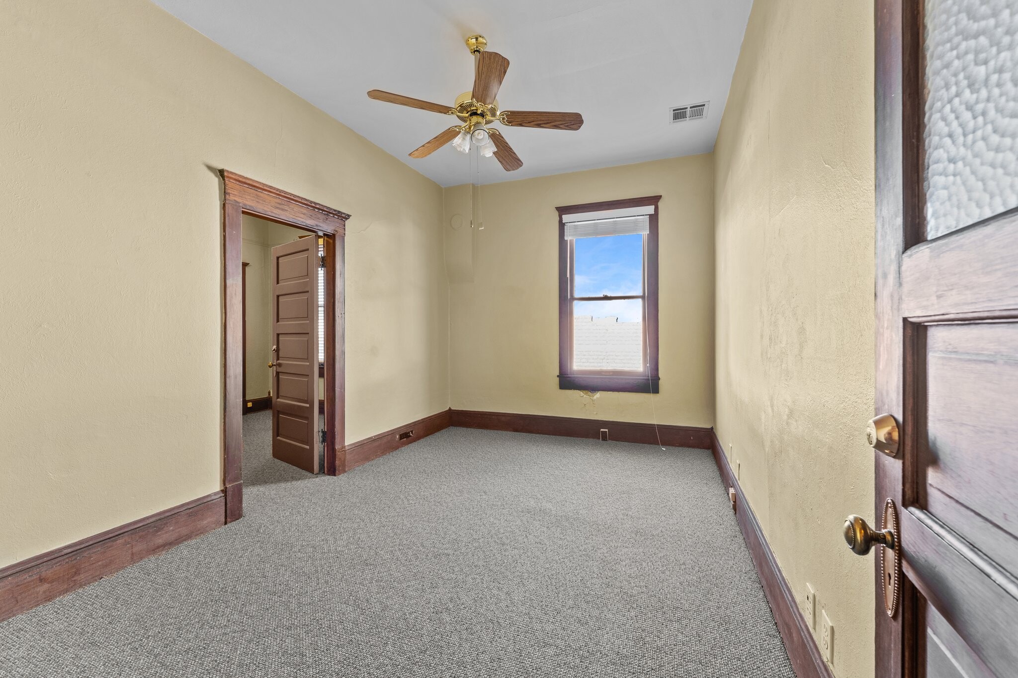 1 E Apache St, Wickenburg, AZ for lease Interior Photo- Image 1 of 1