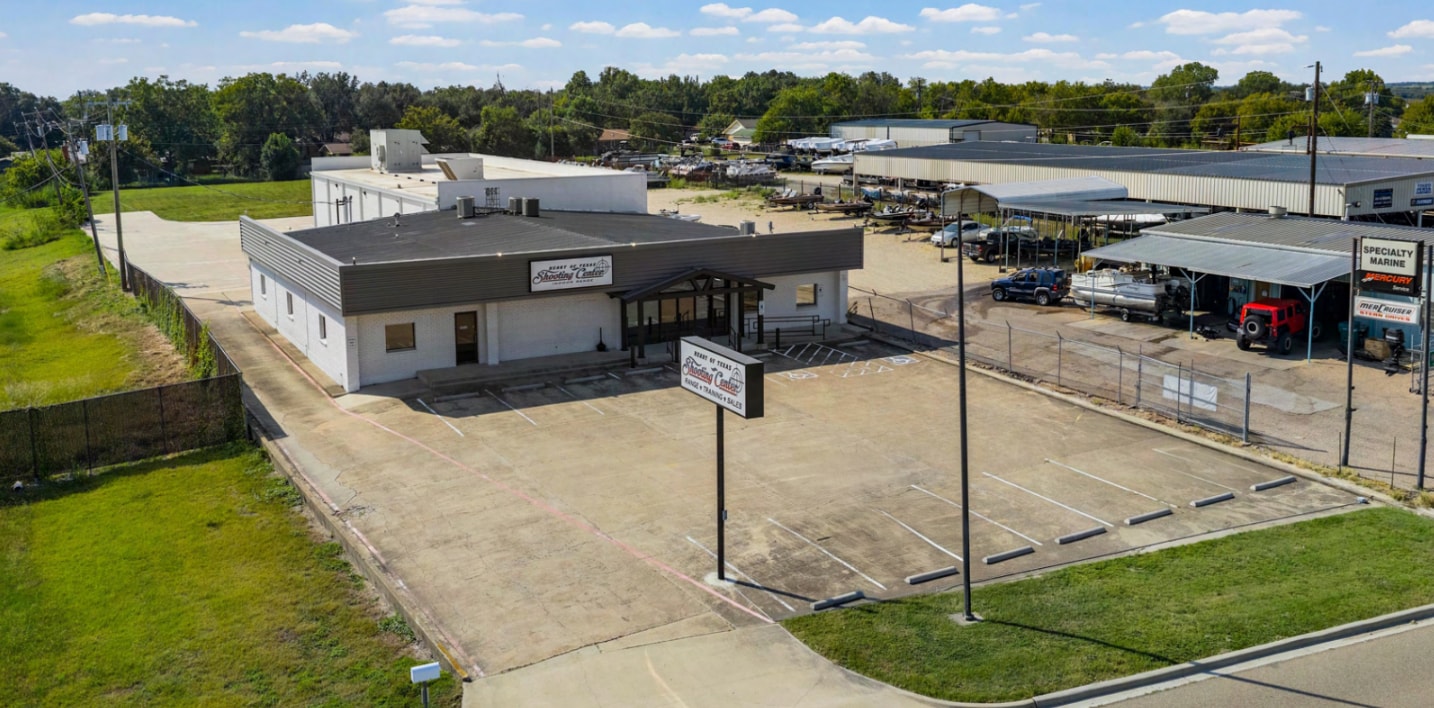 5040 S Loop 340, Robinson, TX for lease Building Photo- Image 1 of 9