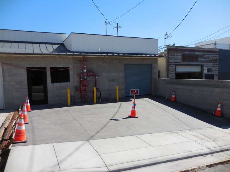 640 Cypress Ave, Hermosa Beach, CA for lease - Primary Photo - Image 1 of 1