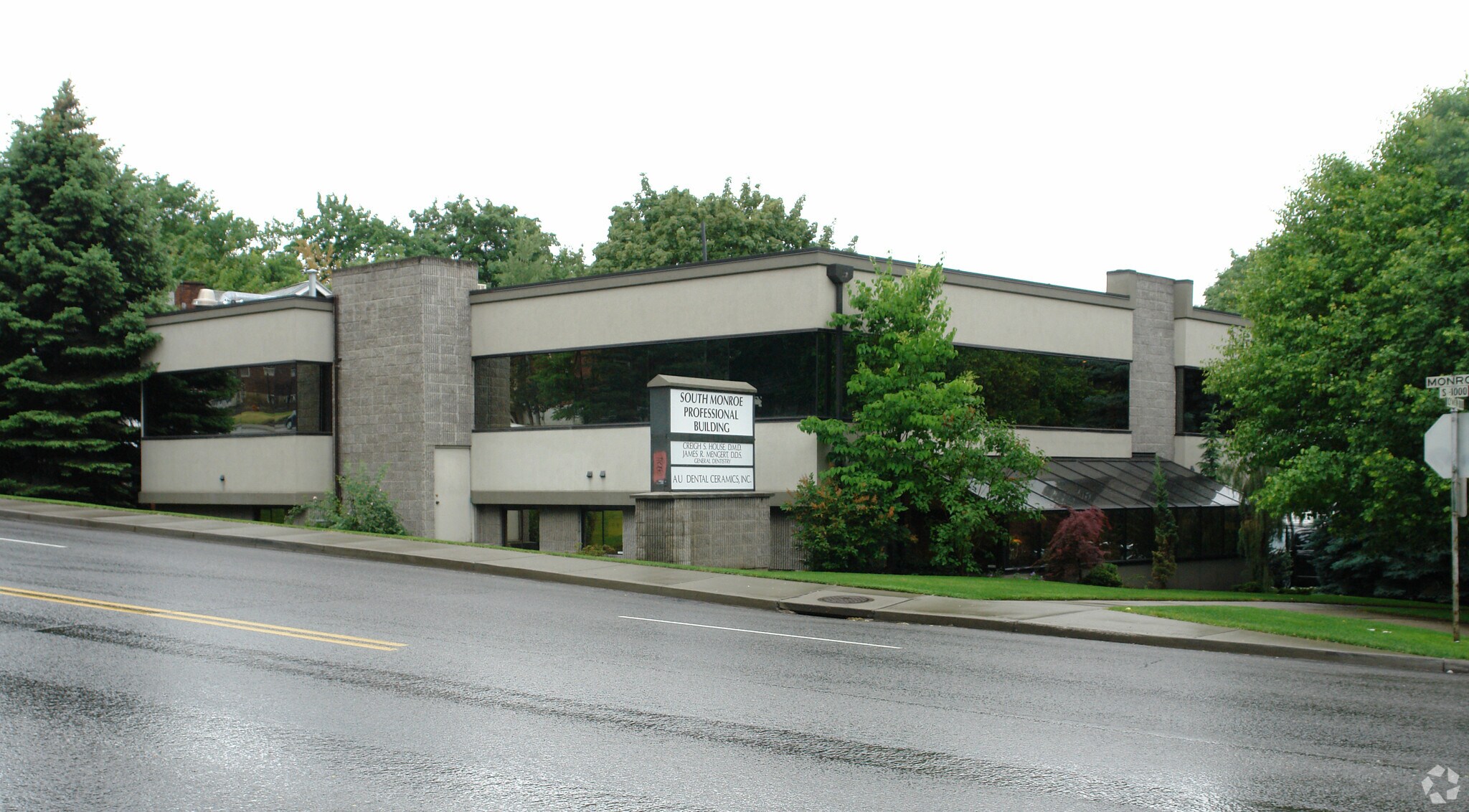 1004 S Monroe St, Spokane, WA for sale Primary Photo- Image 1 of 1