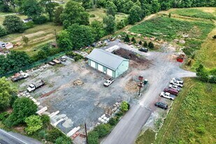 4716 Vera Cruz Rd, Center Valley, PA for sale Primary Photo- Image 1 of 16