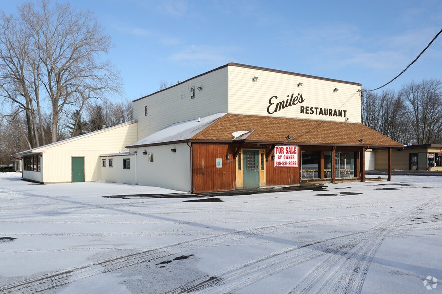 369 Waterloo Geneva Rd, Waterloo Township, NY for sale - Primary Photo - Image 1 of 1