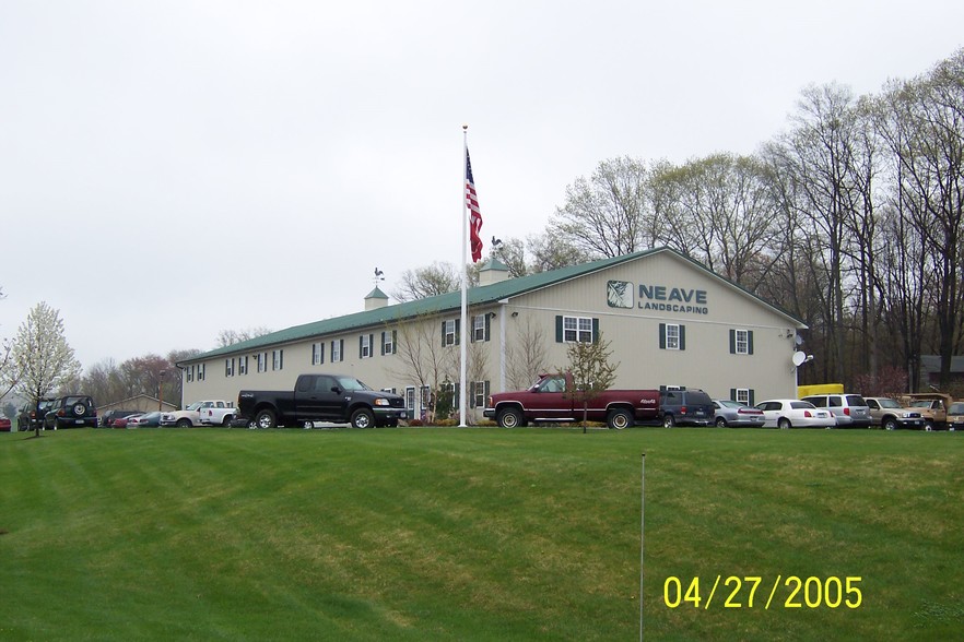 72 Airport Dr, Wappingers Falls, NY for lease - Primary Photo - Image 1 of 3