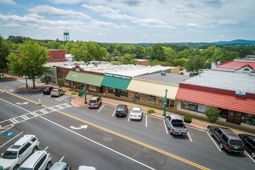 75 N Main St, Jasper, GA for sale - Primary Photo - Image 1 of 1