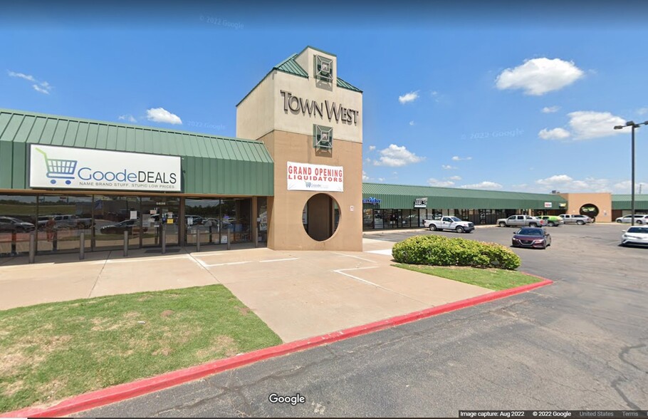 5610-5648 W Skelly Dr, Tulsa, OK for lease - Building Photo - Image 1 of 10