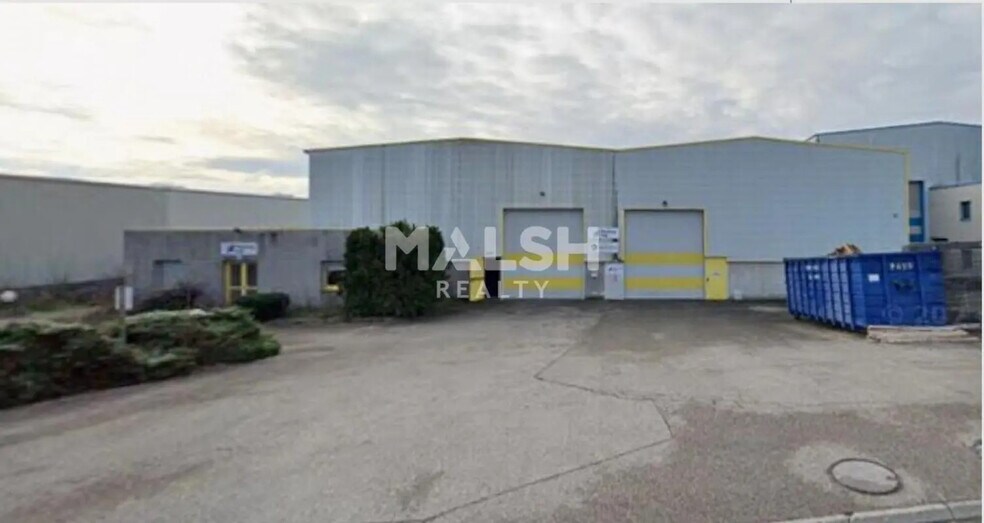 Office in Béligneux for lease - Building Photo - Image 1 of 6