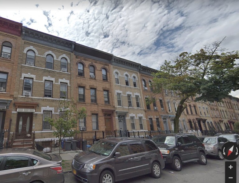 288 Linden St, Brooklyn, NY for sale - Primary Photo - Image 1 of 1