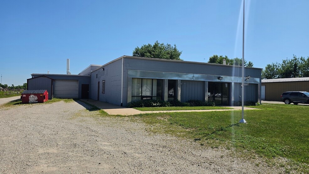 2008 Ohio St, La Porte, IN for sale - Primary Photo - Image 2 of 20