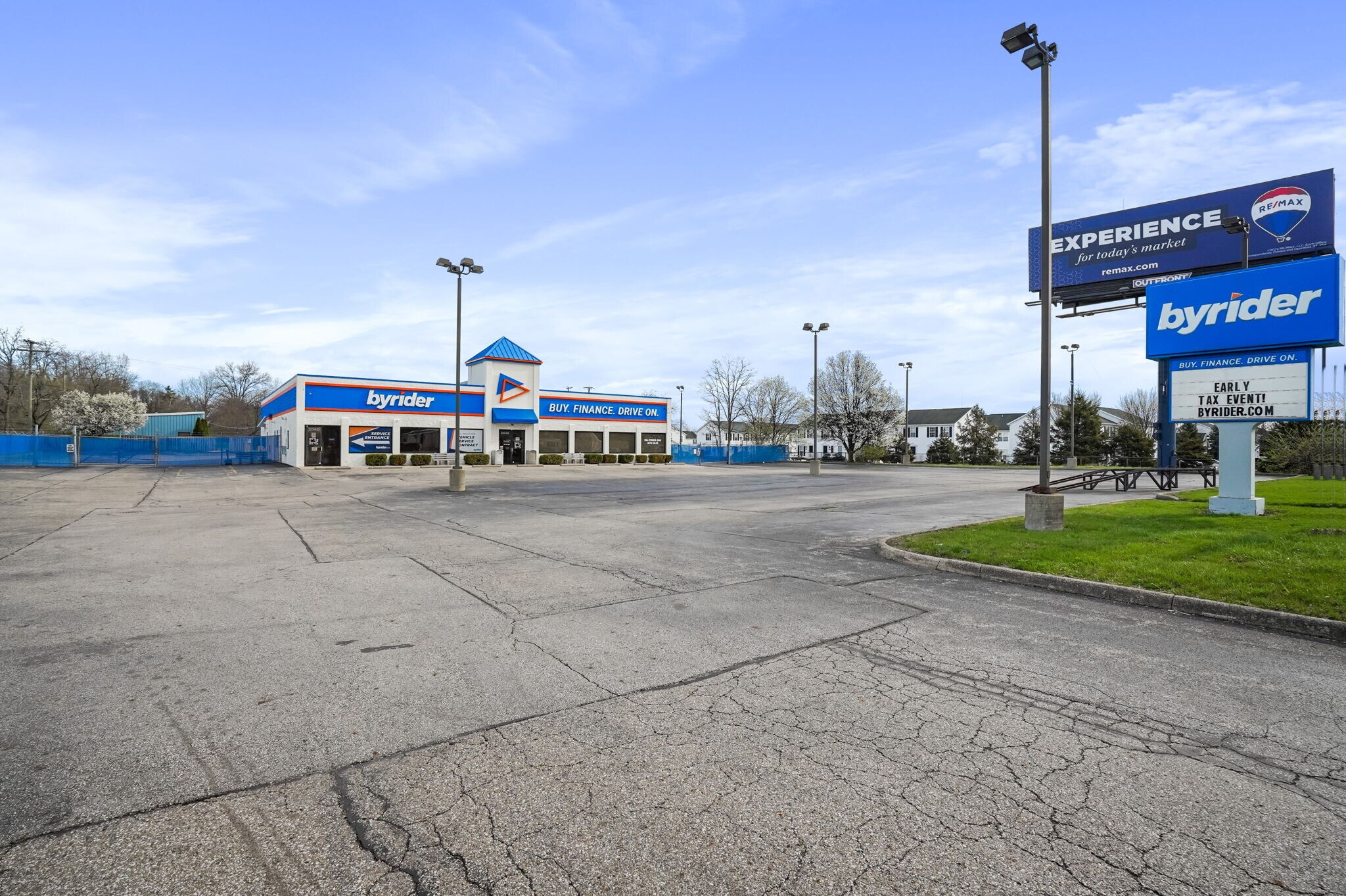 2646 Morse Rd, Columbus, OH 43231 Retail for Lease