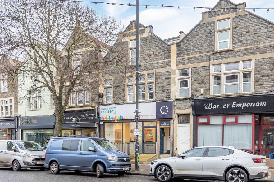 226 North St, Bristol for sale - Primary Photo - Image 1 of 3