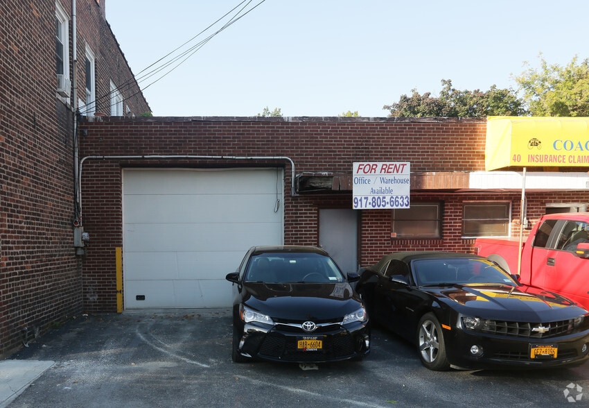 38 Cherry Ln, Floral Park, NY for lease - Building Photo - Image 2 of 4