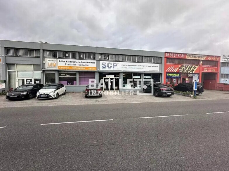 in Saint-Laurent-du-Var for sale - Building Photo - Image 1 of 1