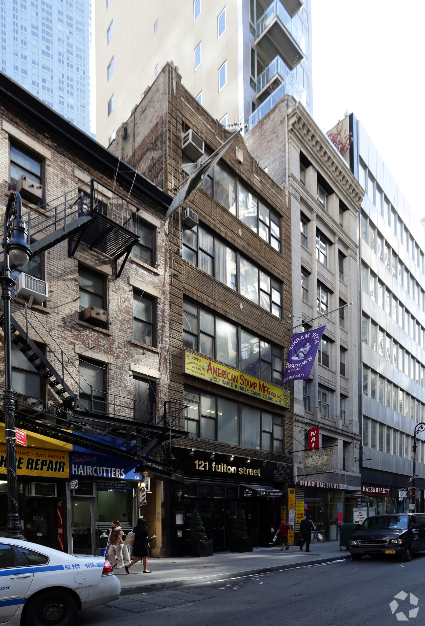 121 Fulton St, New York, NY for lease Primary Photo- Image 1 of 14