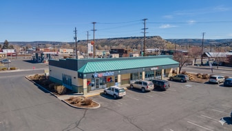1565 NE 3rd St, Prineville OR - Storefront Property
