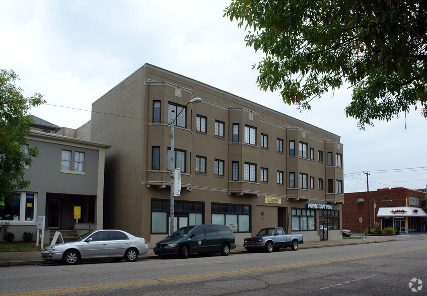 1452-1456 4th Ave, Huntington, WV for sale - Building Photo - Image 2 of 8