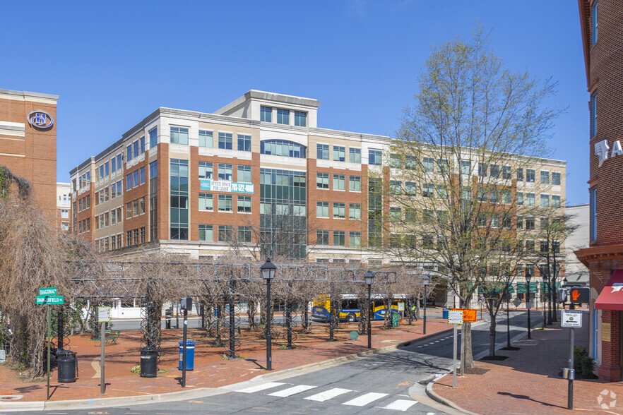 1737 King St, Alexandria, VA for lease - Building Photo - Image 1 of 1