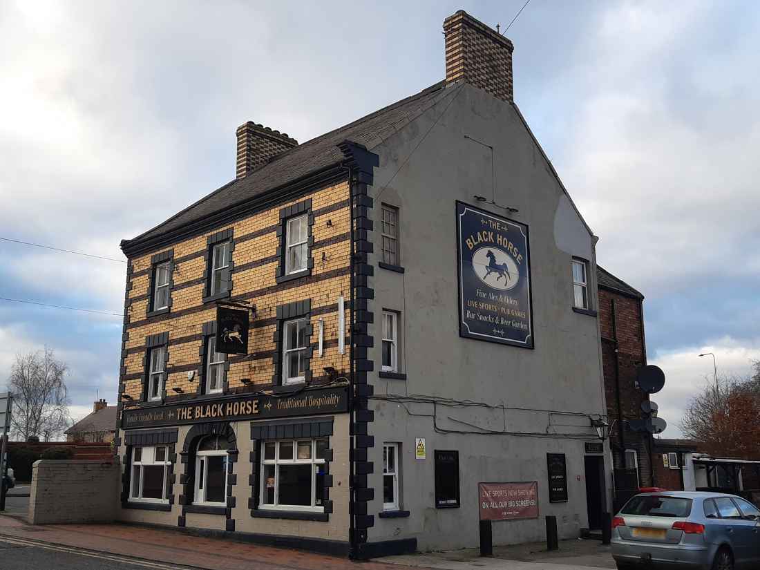 2 Mold Rd, Buckley for sale Primary Photo- Image 1 of 1