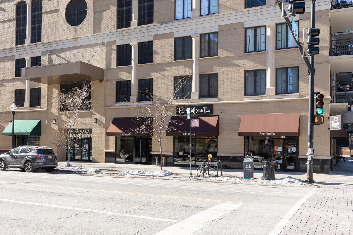 41 E 8th St, Chicago, IL 60605 - Forty-One East Eighth | LoopNet