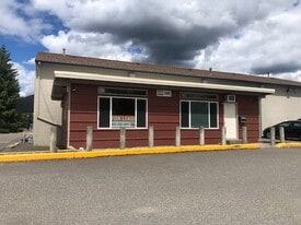 1592 NW Maple St, Issaquah WA - Convenience Store