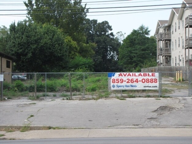 1089 S Broadway, Lexington, KY for sale Primary Photo- Image 1 of 1