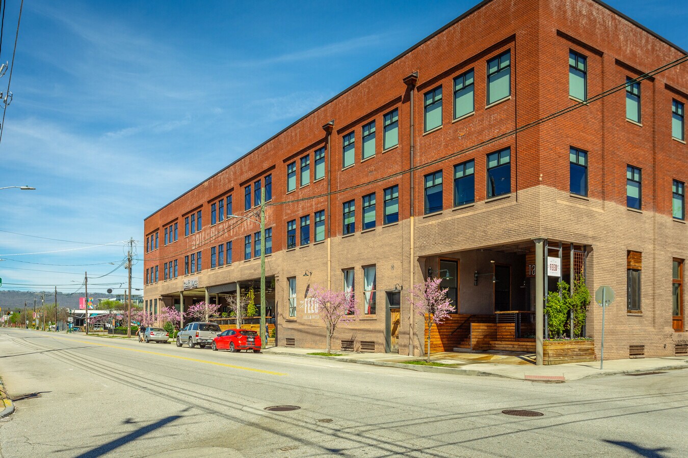 201 W Main St Chattanooga Tn 37408 Craftworks Office Building Loopnet Com